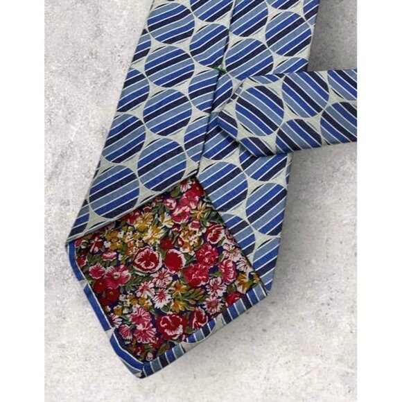 PAUL SMITH Silk Tie ITALY White Blue Geometric W:3.8" EUC - Picture 4 of 5